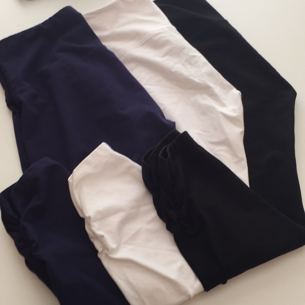 3 Soft Surroundings Yoga Crop Leggings